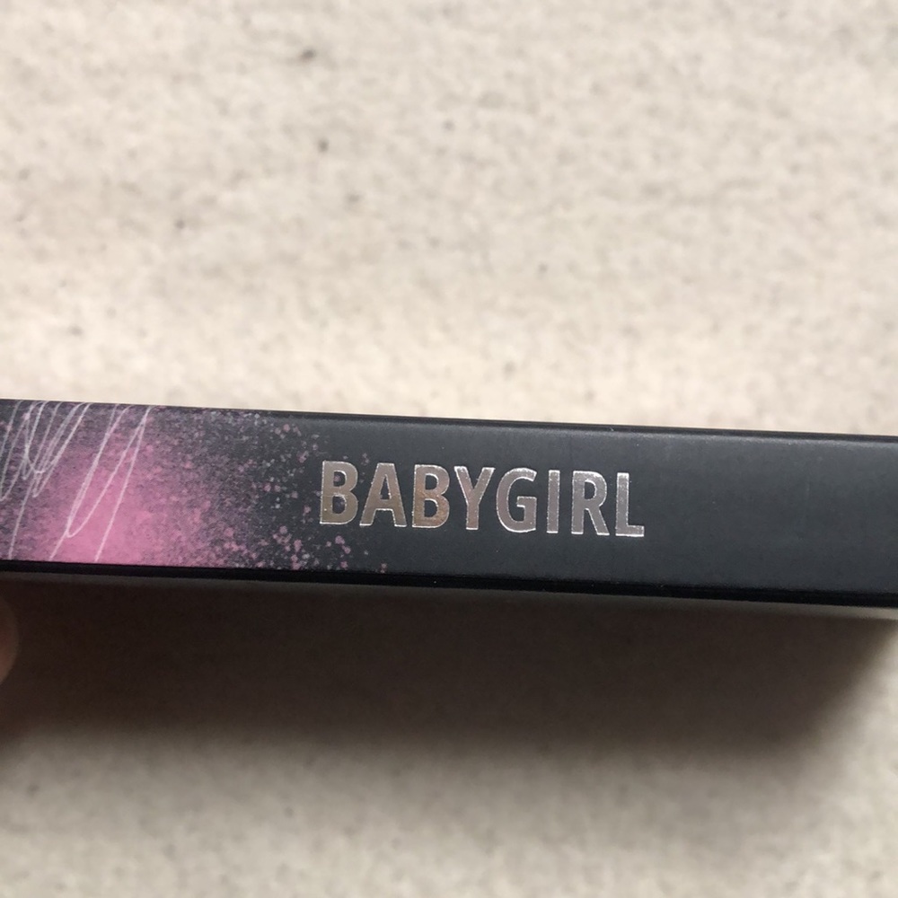 Glamnetic magnetic eyelashes in babygirl - Picture 4 of 4